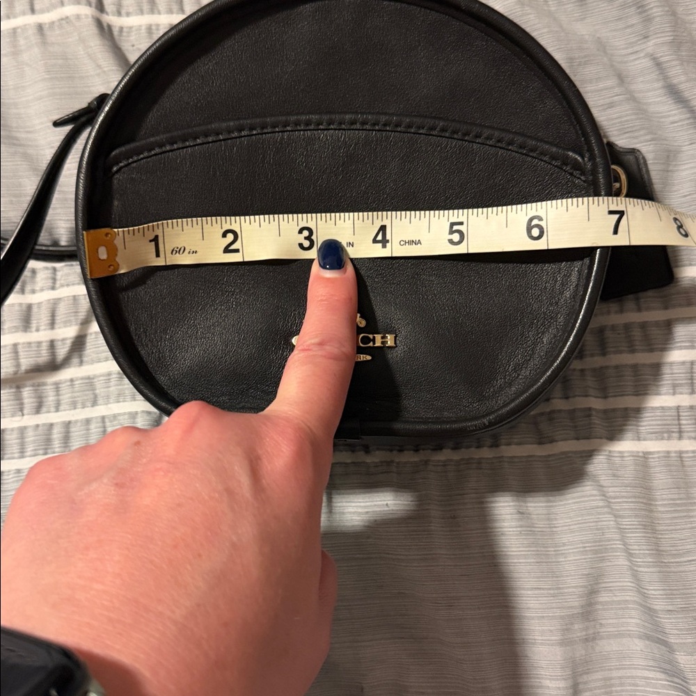Coach Black Canteen crossbody EUC - Picture 5 of 5